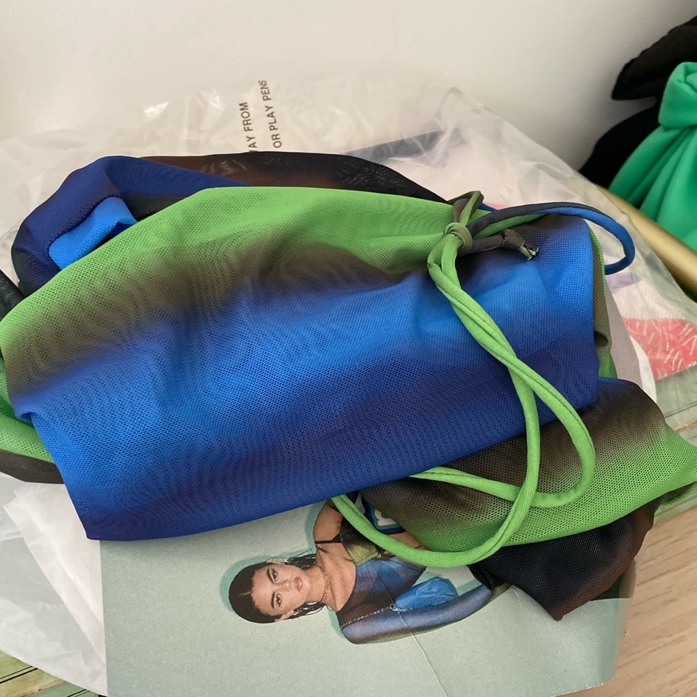 Motel Rocks - Tapi top - Picture 2 of 3